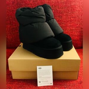 NEW UGG Women's Classic Mini Dipper Puffer Black - Size 8 US - Boots Suede